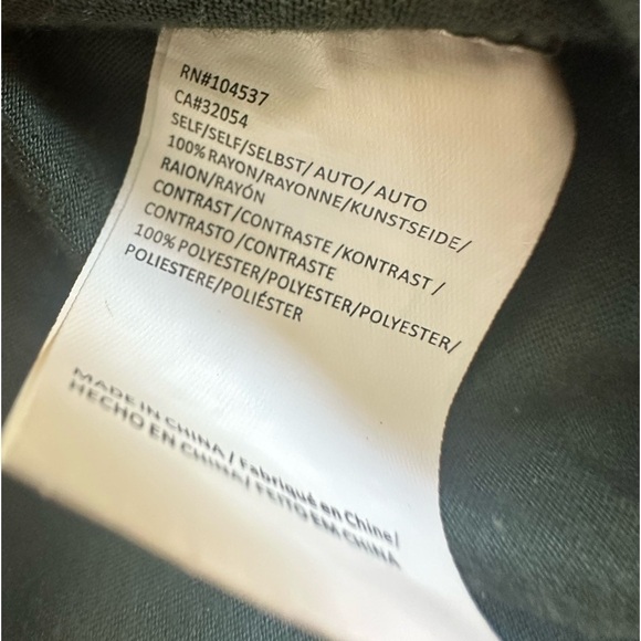 Anthropologie TINY Evesham Green Floral Print Short Sleeve V Neck Top size M - Picture 8 of 9